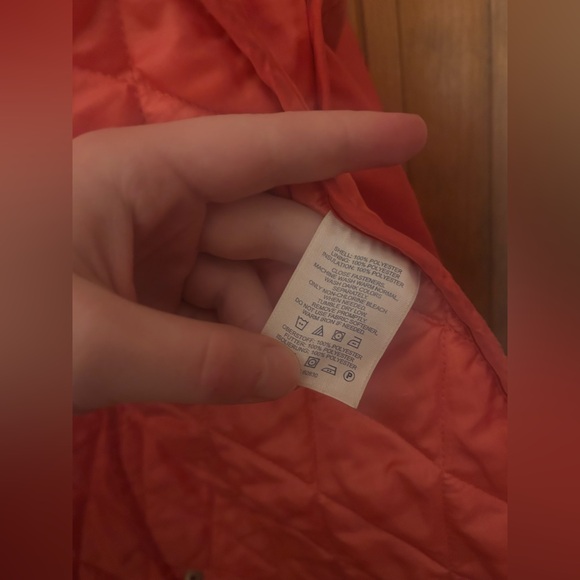 Land’s End Women’s Salmon Colored Sz L/P Quilted Lightweight Coat Jacket - Picture 10 of 16